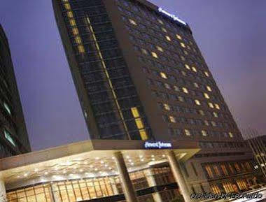 Howard Johnson Caida Plaza Shanghai Exterior foto